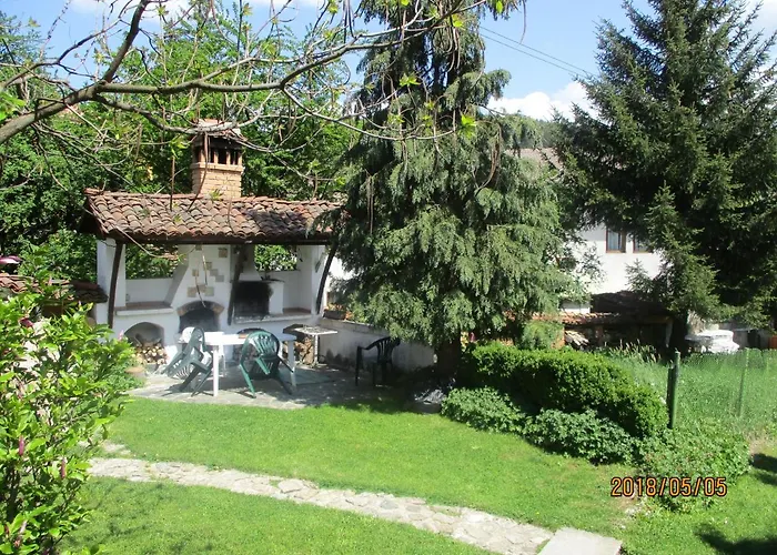 Borimechkova Kashta Pensjonat Kopriwsztica