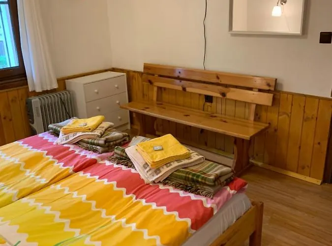 Konukevi Borimechkova Kashta Koprivştitsa